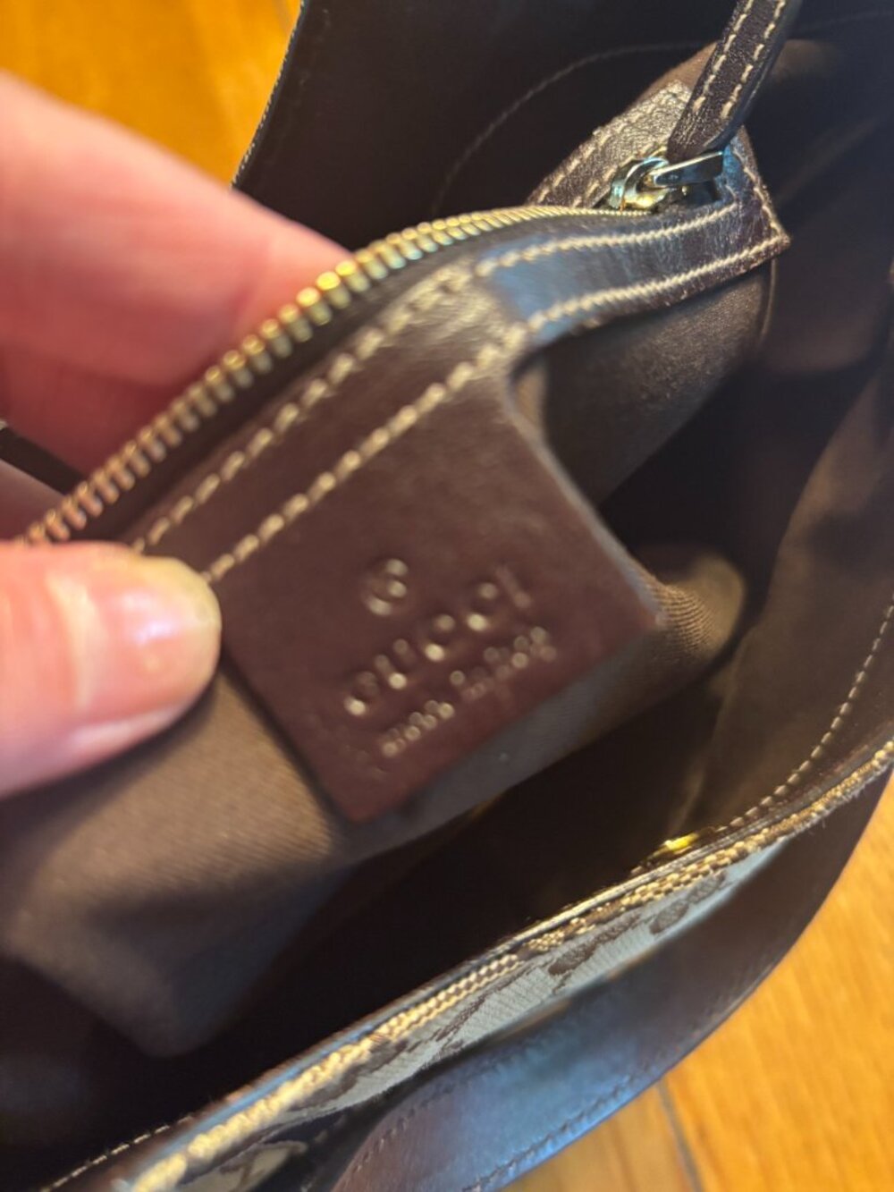 Handbag - Picture 5 of 8